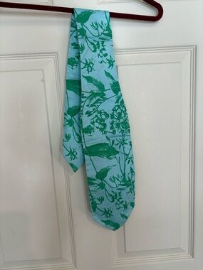 Vintage Woman’s Aqua Tie with Green Floral Print